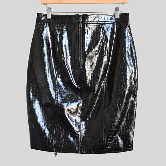 GUESS Women's Faux Leather Black Mini Skirt Size M - Picture 2 of 6